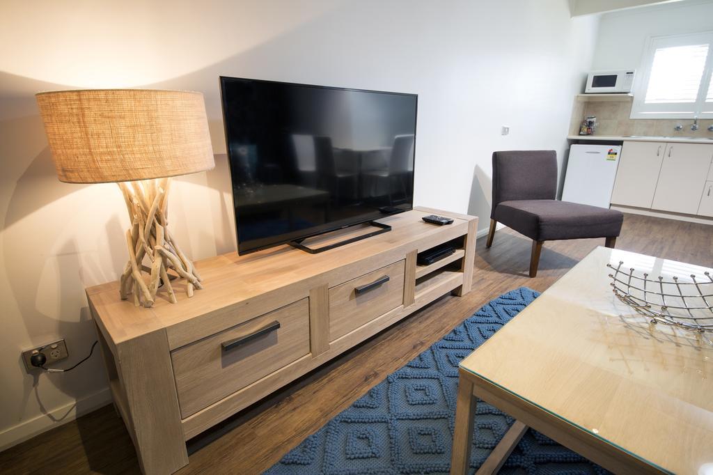 Quality Resort Siesta Албъри Екстериор снимка